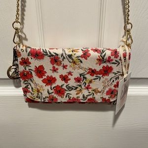 Jessica Simpson crossbody or clutch bag!